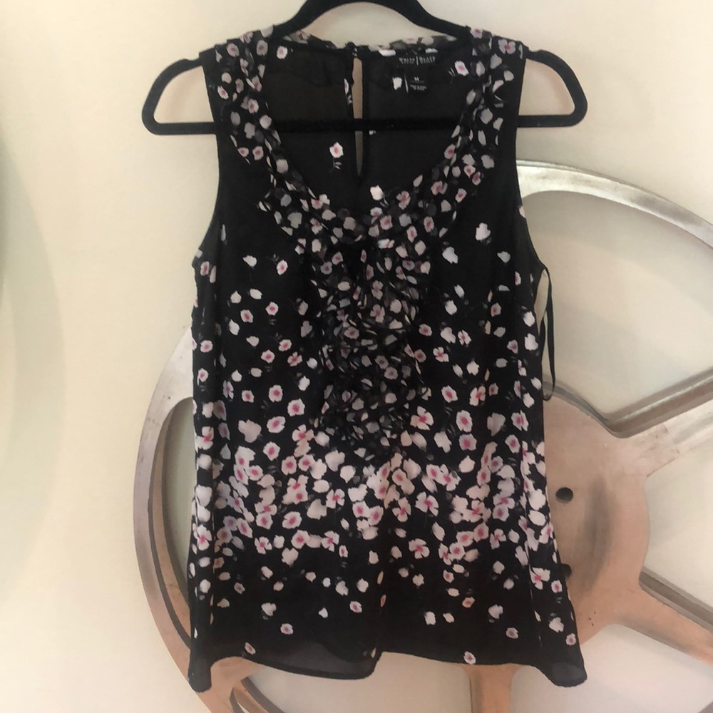 White House/Black Market Sheer sleeveless blouse